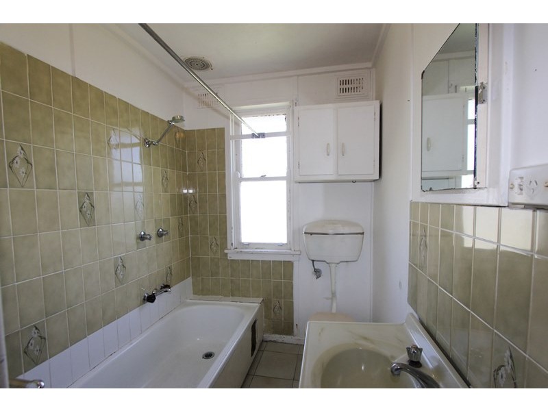 20 Renshaw Street, Goulburn NSW 2580