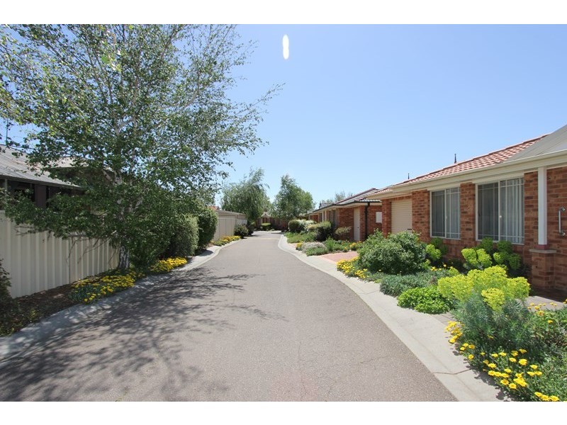 7/28 Lagoon Street, Goulburn NSW 2580