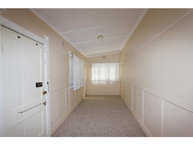 74 Sloane Street, Goulburn NSW 2580