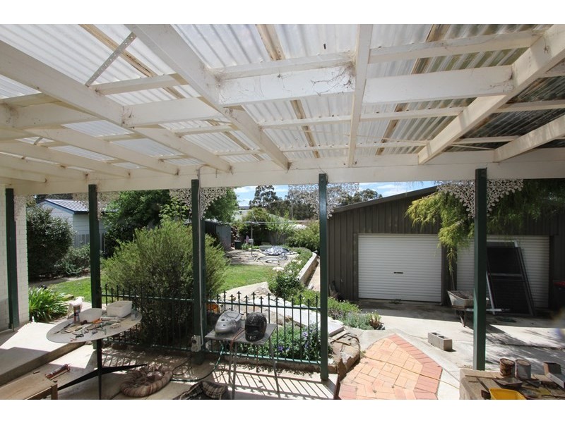 7 Bradford Drive, Goulburn NSW 2580