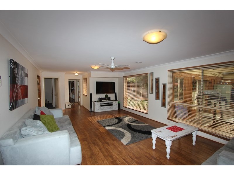 17 Endeavour Avenue, Goulburn NSW 2580
