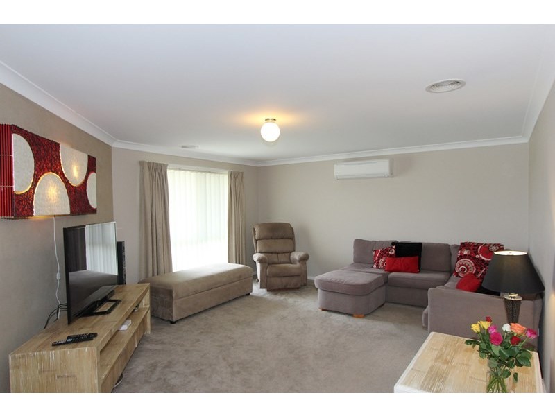 25 St Aubyn Road, Goulburn NSW 2580