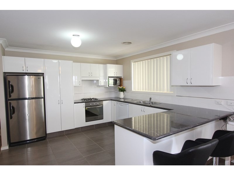 25 St Aubyn Road, Goulburn NSW 2580