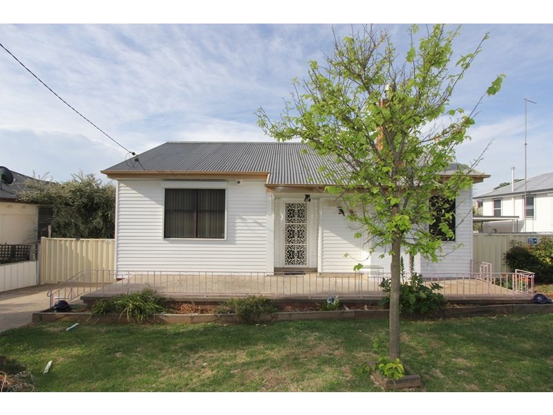 73 Finlay Road, Goulburn NSW 2580