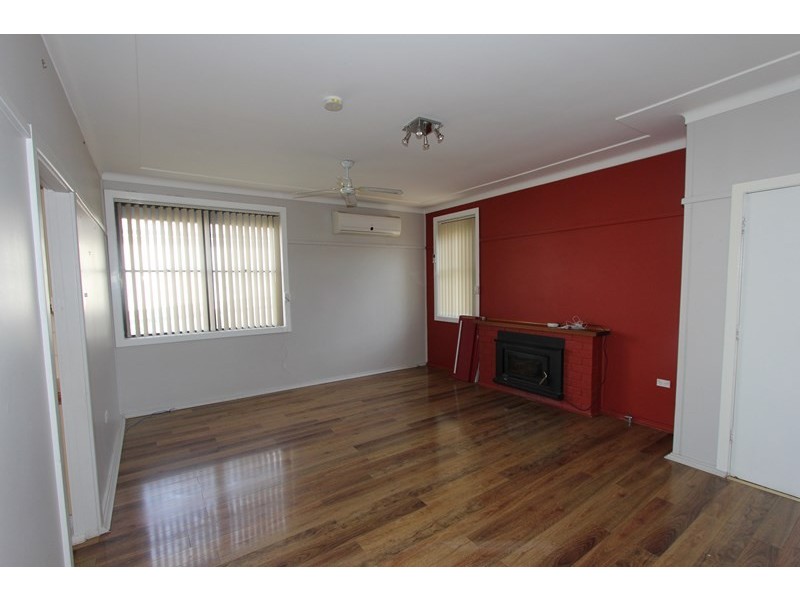 73 Finlay Road, Goulburn NSW 2580