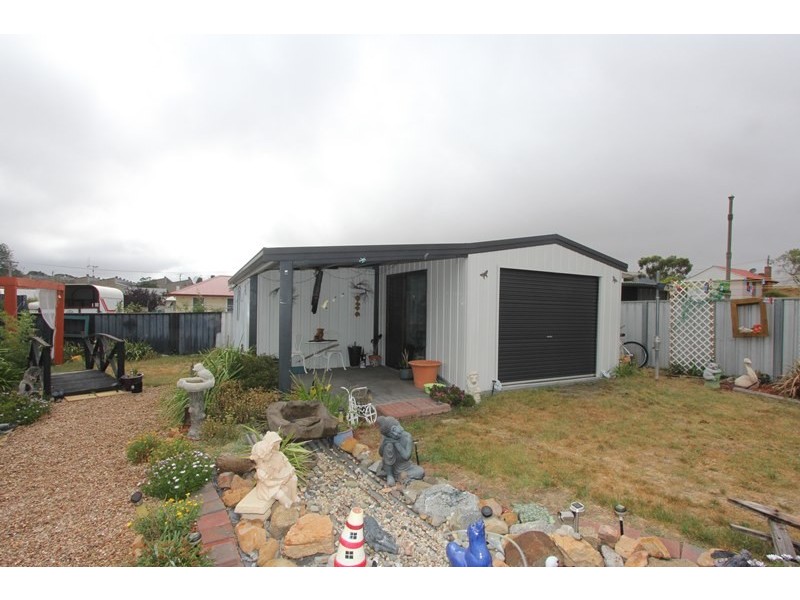 26 Darcy Crescent, Goulburn NSW 2580