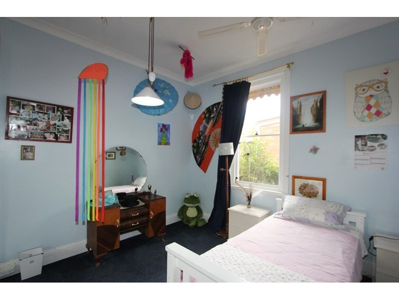 136 Clinton Street, Goulburn NSW 2580