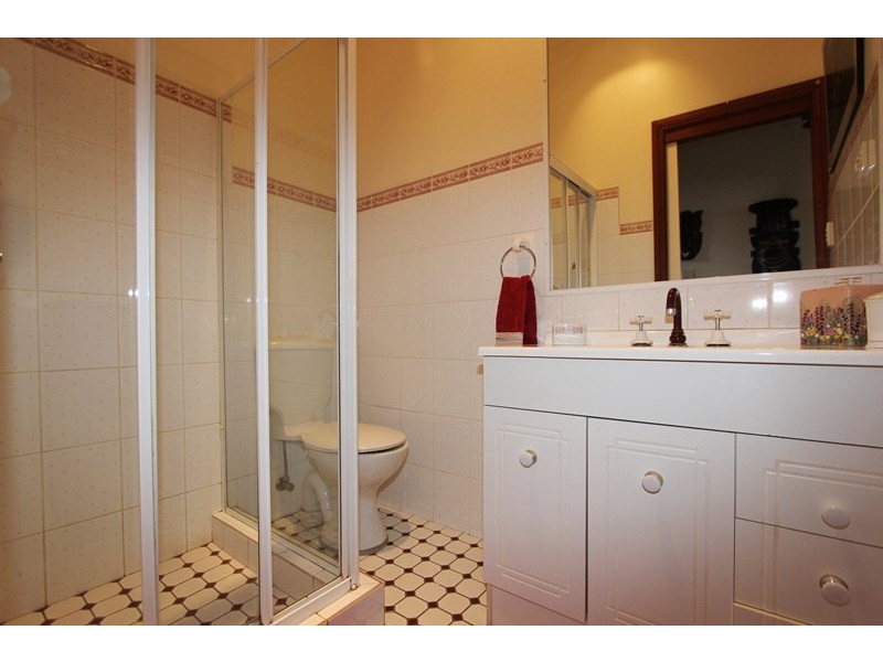 136 Clinton Street, Goulburn NSW 2580