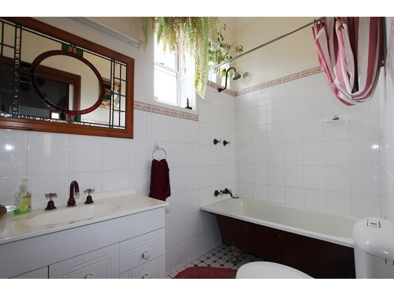 136 Clinton Street, Goulburn NSW 2580