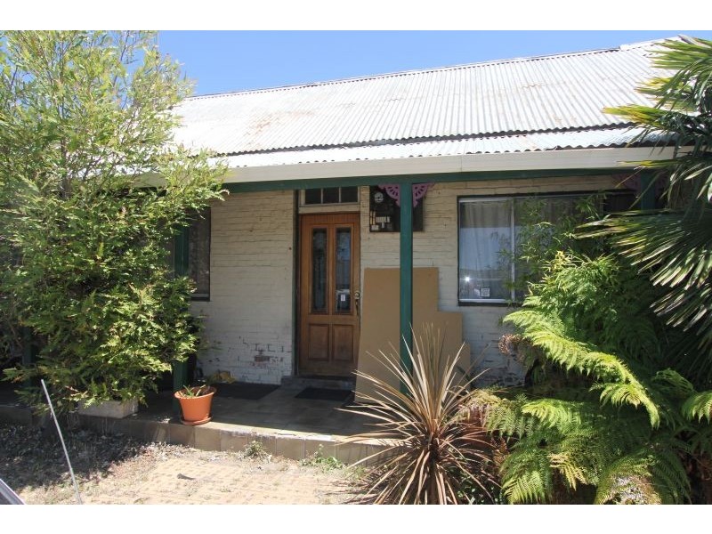 6 Denison Street, Goulburn NSW 2580