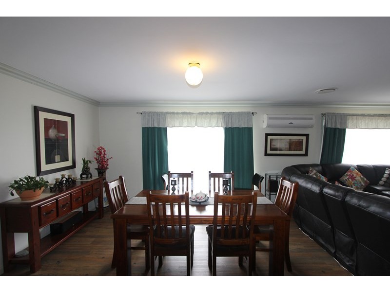 11 Oakwood Avenue, Goulburn NSW 2580