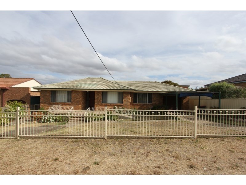 15 Hampden Street, Goulburn NSW 2580