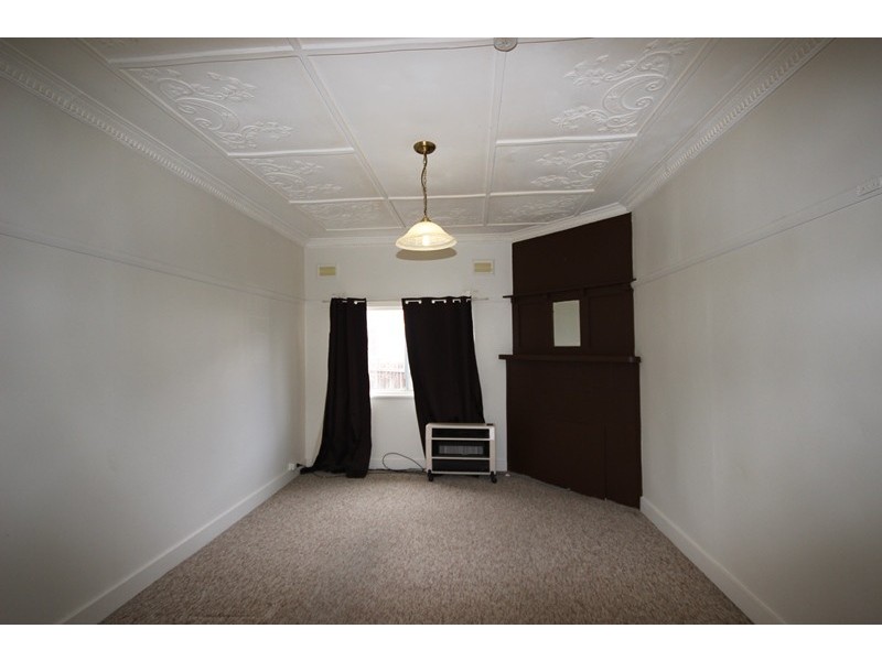 74 Sloane Street, Goulburn NSW 2580