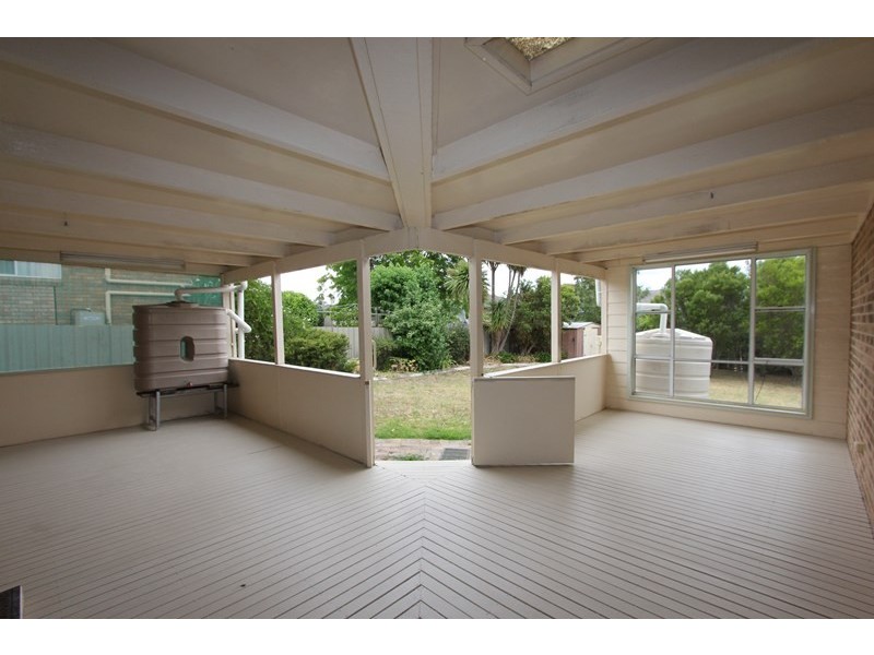 11 Ballanya Avenue, Goulburn NSW 2580