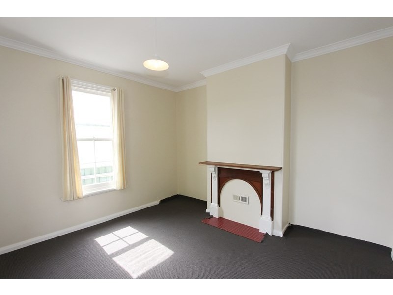 87 Kinghorne Street, Goulburn NSW 2580