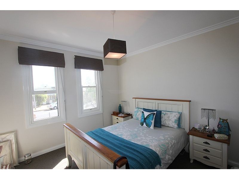 42 Lansdowne Street, Goulburn NSW 2580