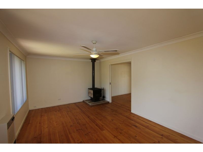 4 Ruby Street, Goulburn NSW 2580