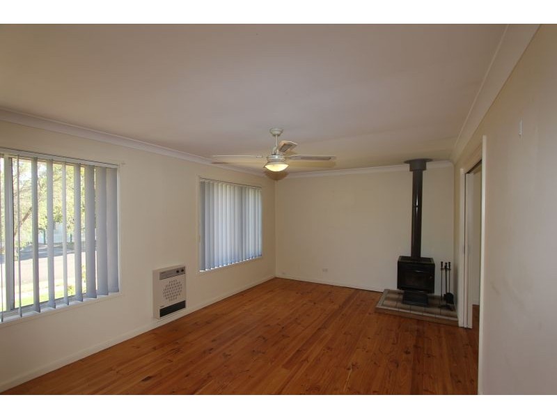 4 Ruby Street, Goulburn NSW 2580