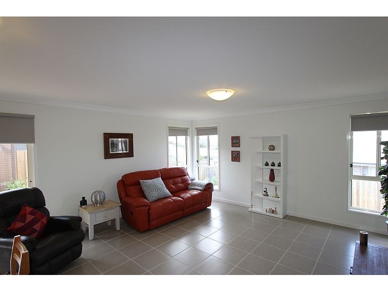 4 Walsh Drive, Goulburn NSW 2580