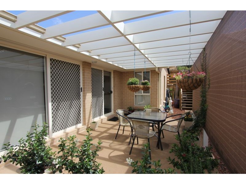 4 Walsh Drive, Goulburn NSW 2580