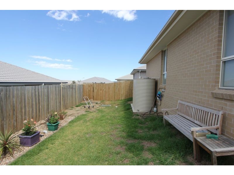 4 Walsh Drive, Goulburn NSW 2580