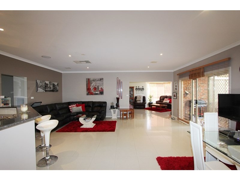 14 Monastery Drive, Goulburn NSW 2580