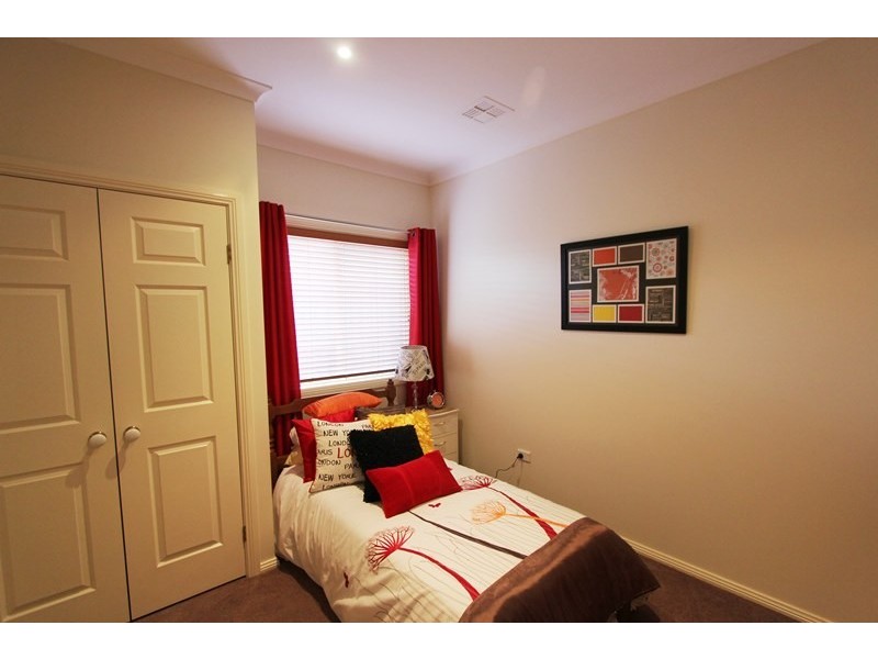 14 Monastery Drive, Goulburn NSW 2580