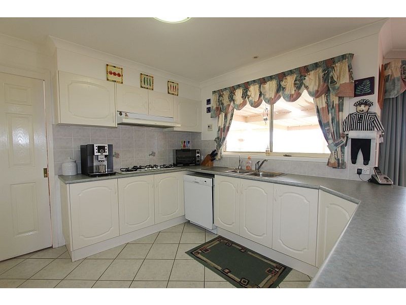 10 Waterview Road, Goulburn NSW 2580