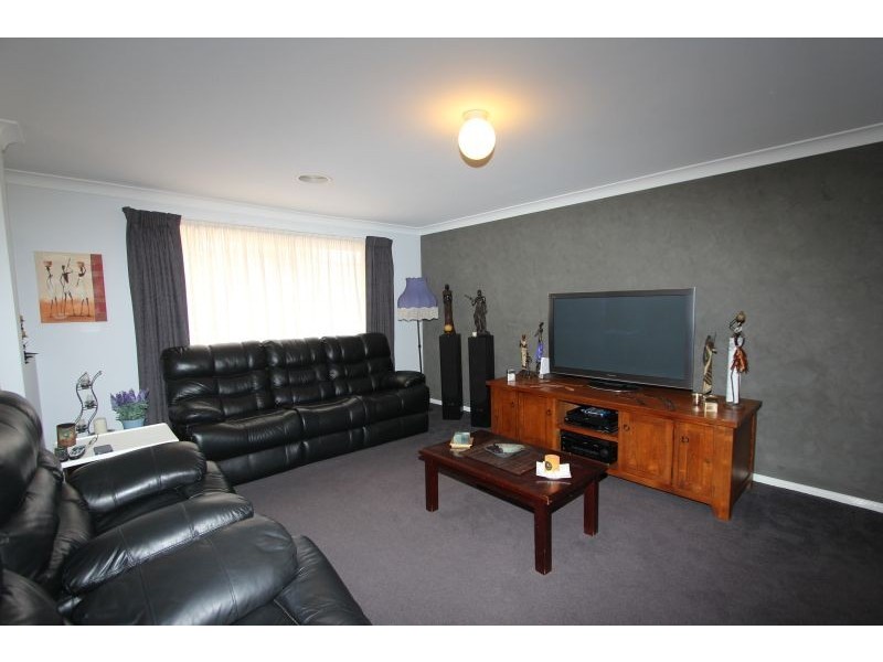 3 James Place, Goulburn NSW 2580