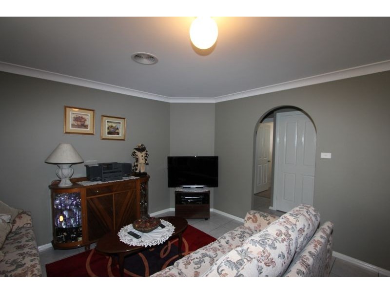 3 James Place, Goulburn NSW 2580