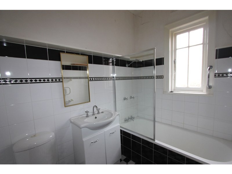 163 Cowper Street, Goulburn NSW 2580