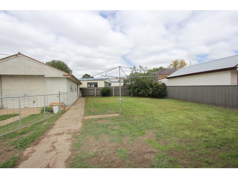 4 Newton Street, Goulburn NSW 2580