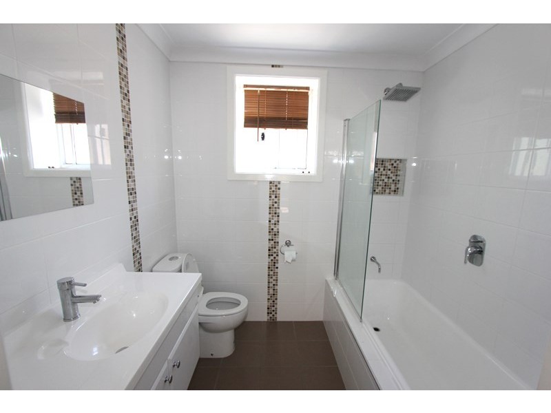 86 Lagoon Street, Goulburn NSW 2580