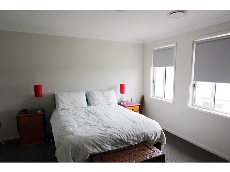 6 Dunne Close, Goulburn NSW 2580