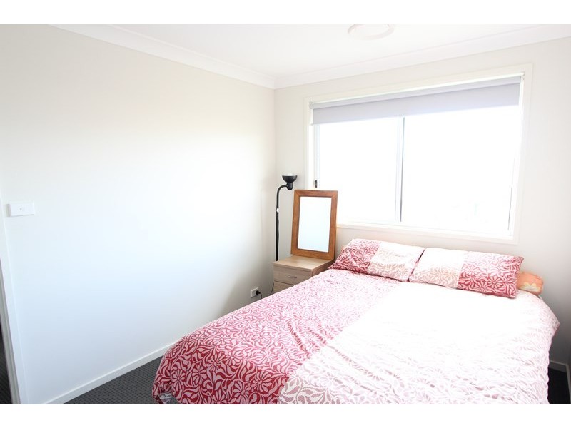 6 Dunne Close, Goulburn NSW 2580