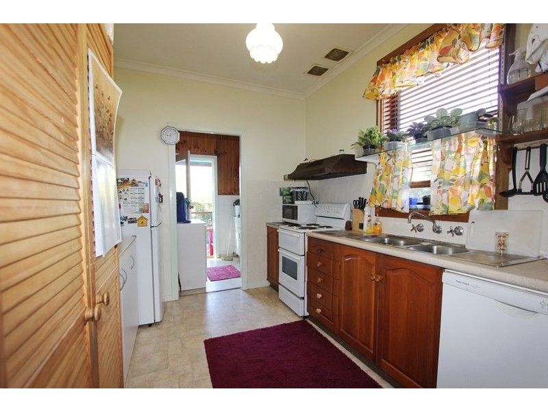 99 Hume Street, Goulburn NSW 2580