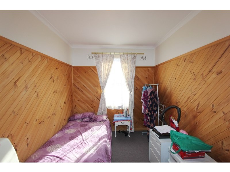 99 Hume Street, Goulburn NSW 2580