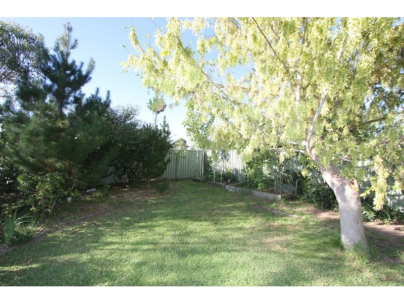 99 Hume Street, Goulburn NSW 2580