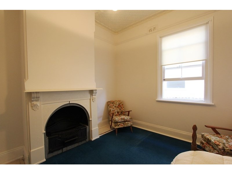 16 George Street, Goulburn NSW 2580