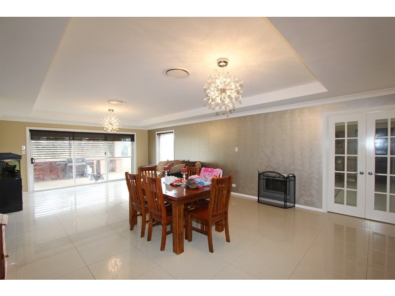 22 Racecourse Drive, Goulburn NSW 2580