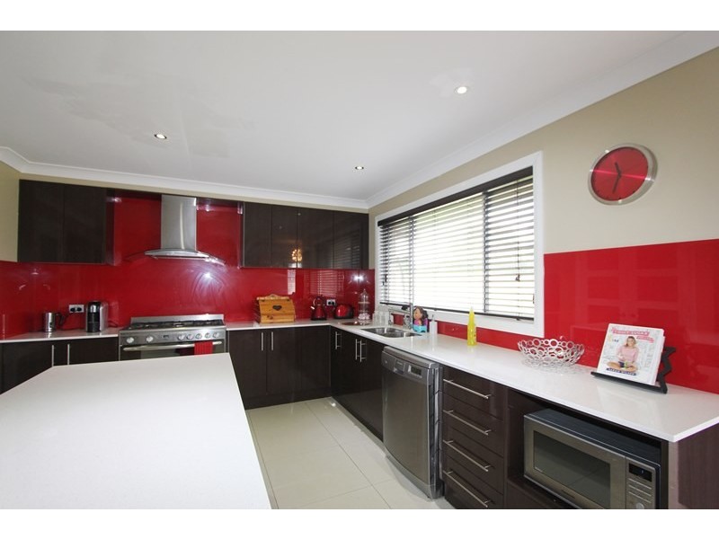 22 Racecourse Drive, Goulburn NSW 2580