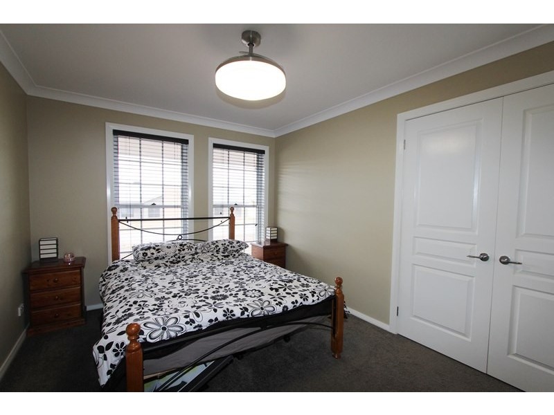 22 Racecourse Drive, Goulburn NSW 2580