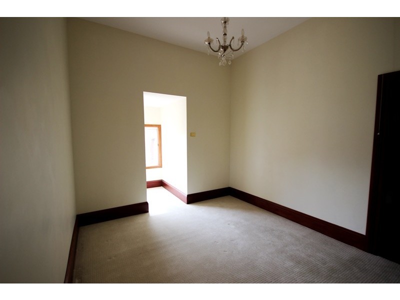 34 Auburn Street, Goulburn NSW 2580