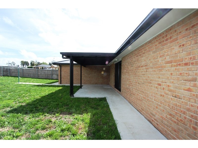 13 Monastery Drive, Goulburn NSW 2580