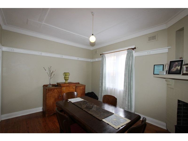 79 Clinton Street, Goulburn NSW 2580