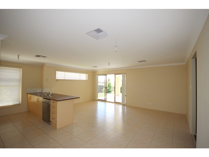 19 Heath Street, Goulburn NSW 2580