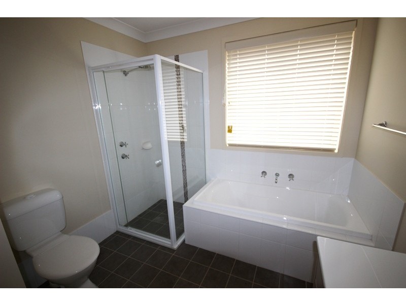 19 Heath Street, Goulburn NSW 2580