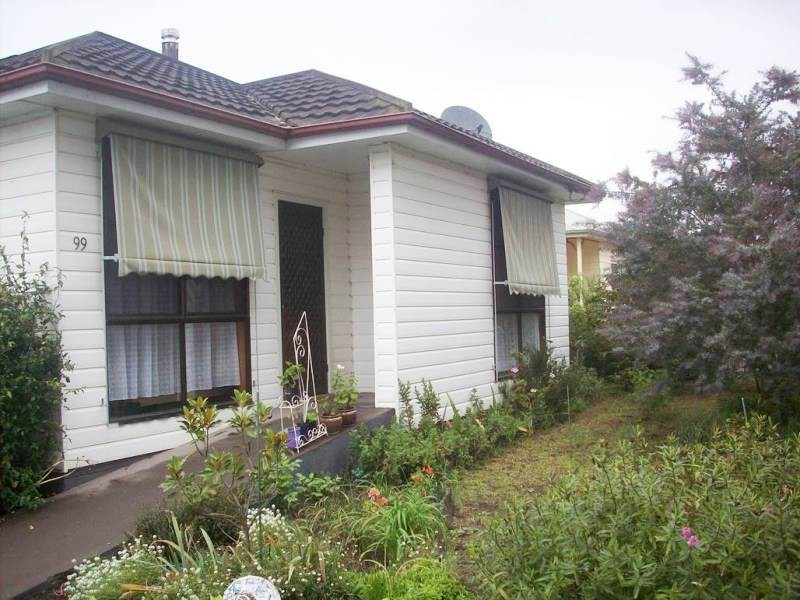 99 Hume Street, Goulburn NSW 2580