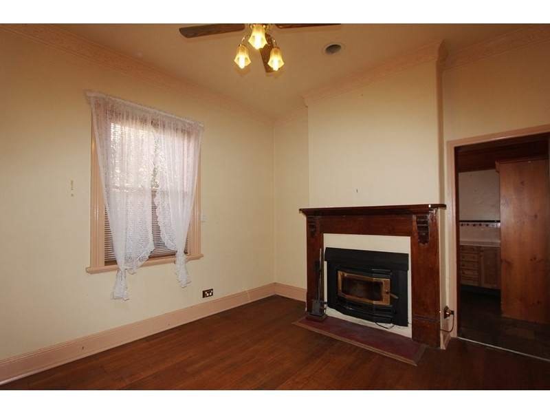 70 Cowper Street, Goulburn NSW 2580