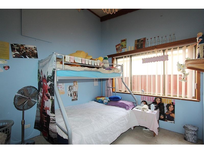 15 Emmerson Street, Goulburn NSW 2580